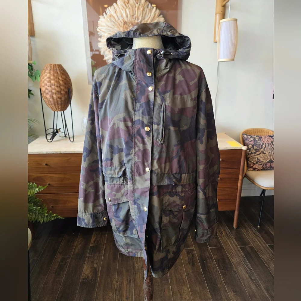 J. Crew Womens Camo Windbraker Sz L - Picture 1 of 8